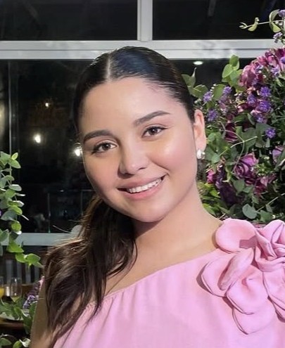 Foto da Criadora do Manual